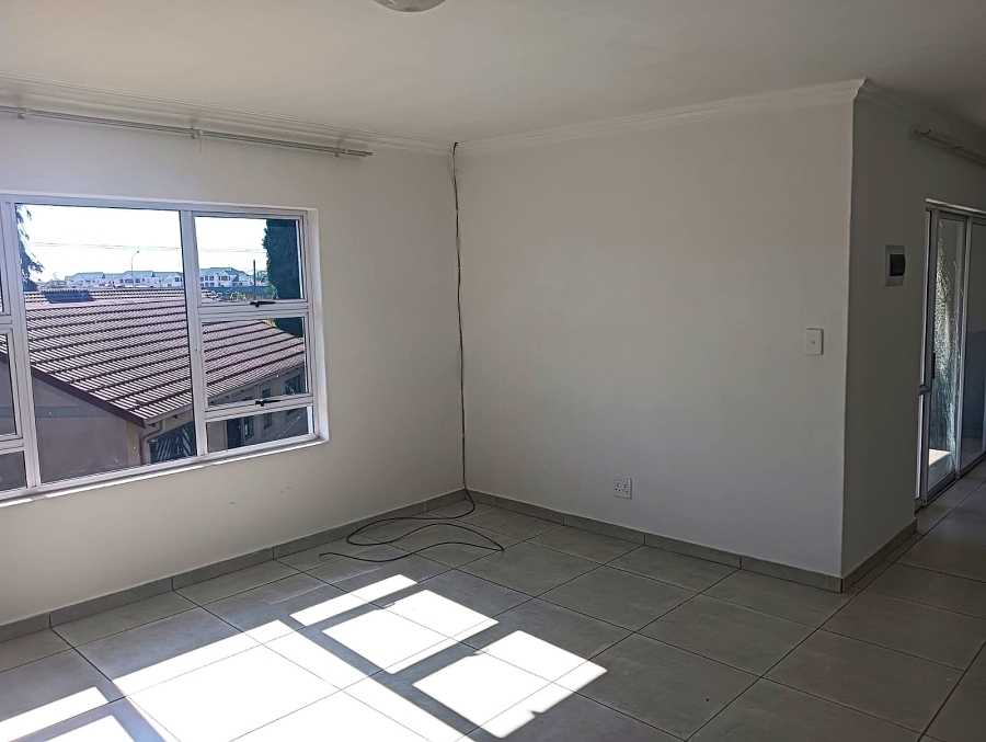 To Let 7 Bedroom Property for Rent in Terenure Gauteng