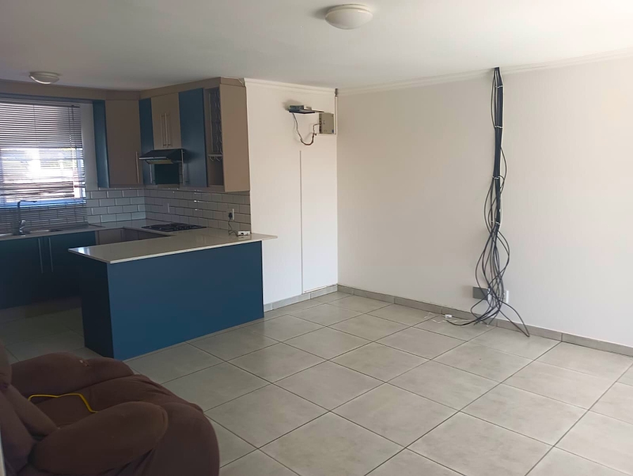 To Let 7 Bedroom Property for Rent in Terenure Gauteng
