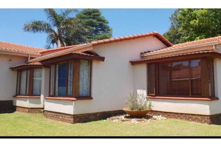 0 Bedroom Property for Sale in Birch Acres Gauteng
