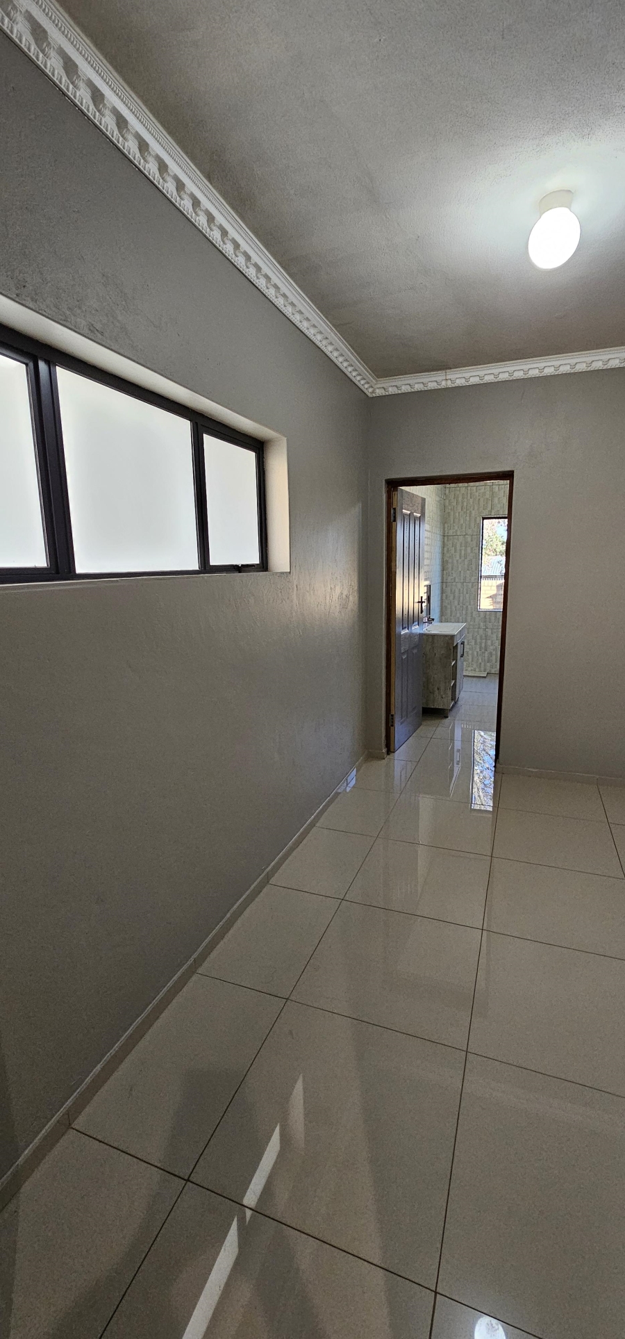 To Let 1 Bedroom Property for Rent in Erasmia Gauteng