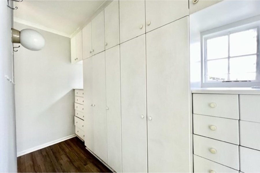 To Let 3 Bedroom Property for Rent in Benmore Gardens Gauteng