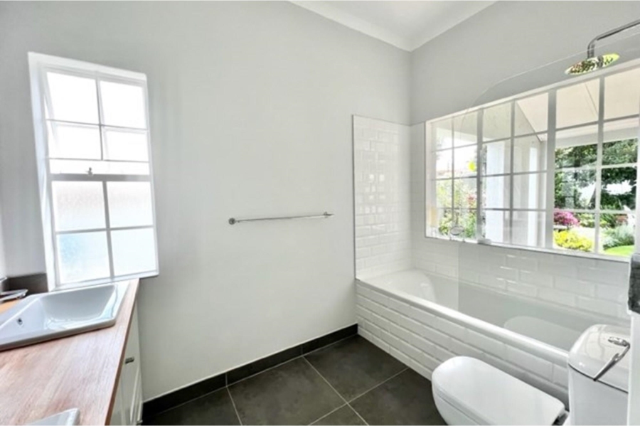 To Let 3 Bedroom Property for Rent in Benmore Gardens Gauteng