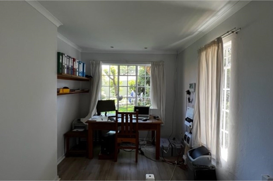 To Let 3 Bedroom Property for Rent in Benmore Gardens Gauteng