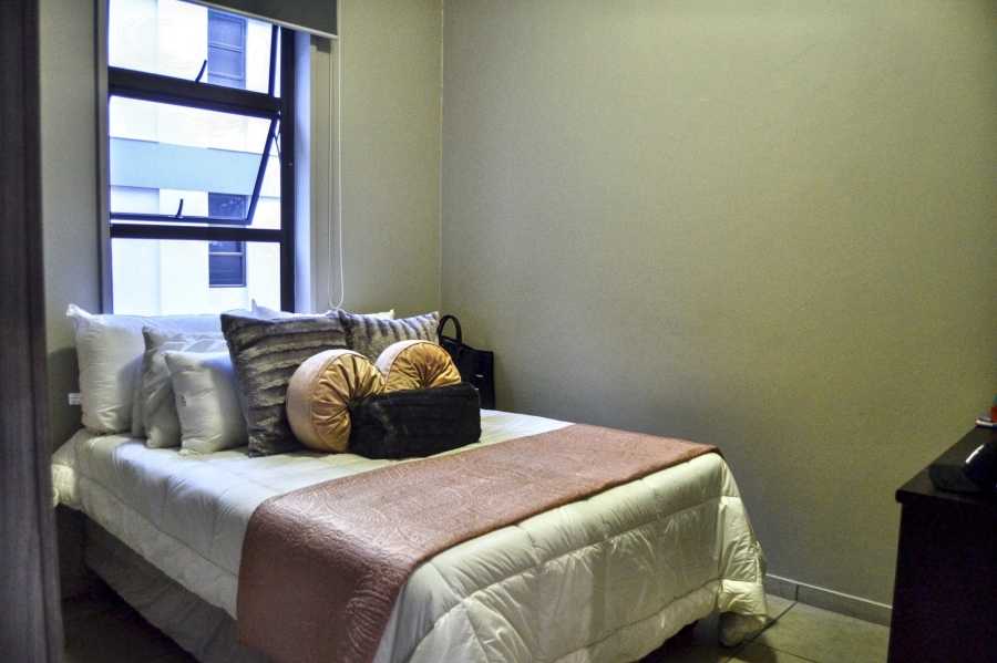 1 Bedroom Property for Sale in Rosebank Gauteng