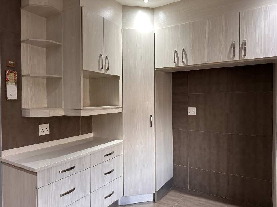 3 Bedroom Property for Sale in Villieria Gauteng