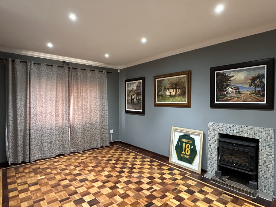 3 Bedroom Property for Sale in Villieria Gauteng