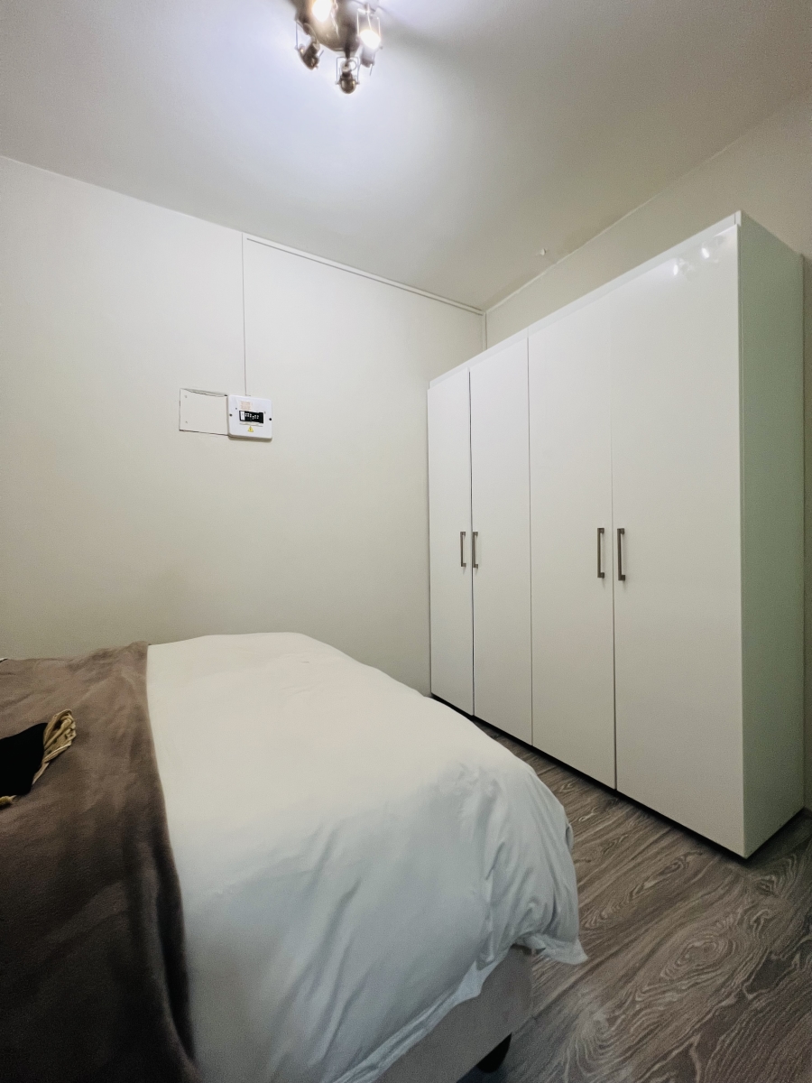 1 Bedroom Property for Sale in Killarney Gauteng