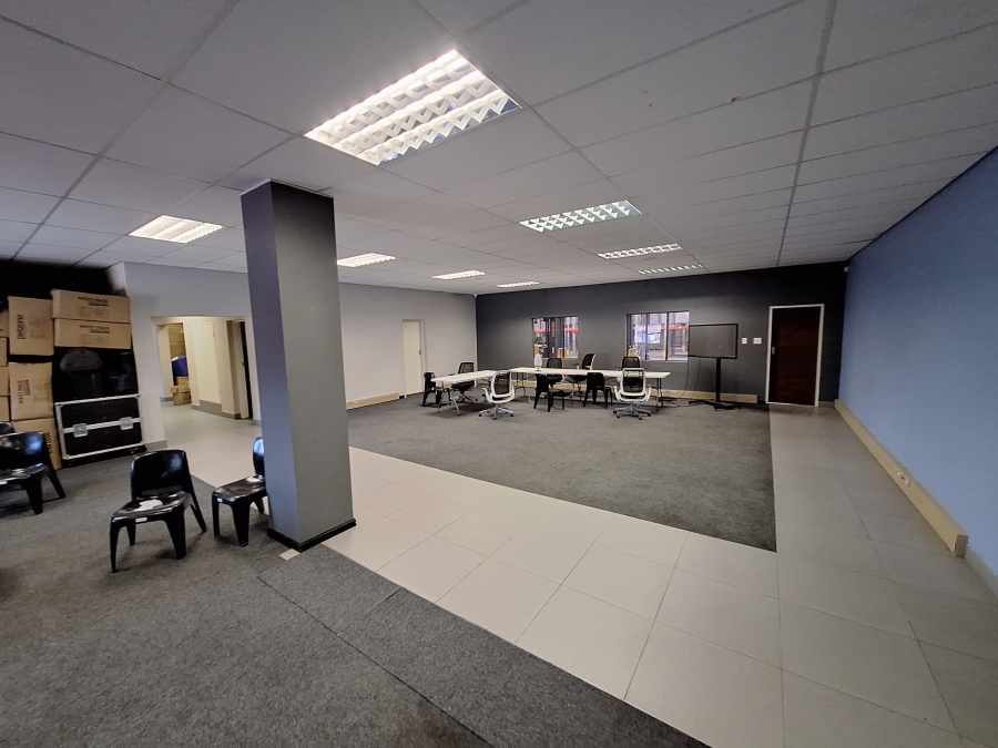 Commercial Property for Sale in Mostyn Park Gauteng