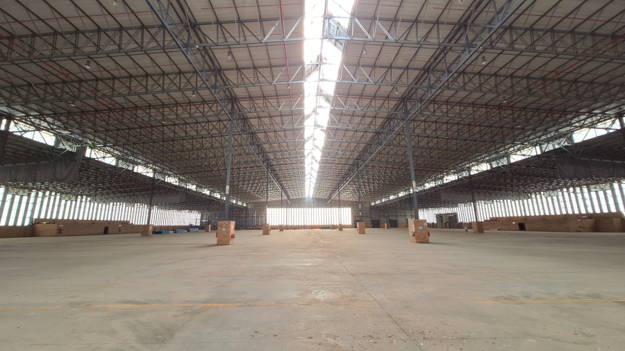 To Let commercial Property for Rent in Mostyn Park Gauteng