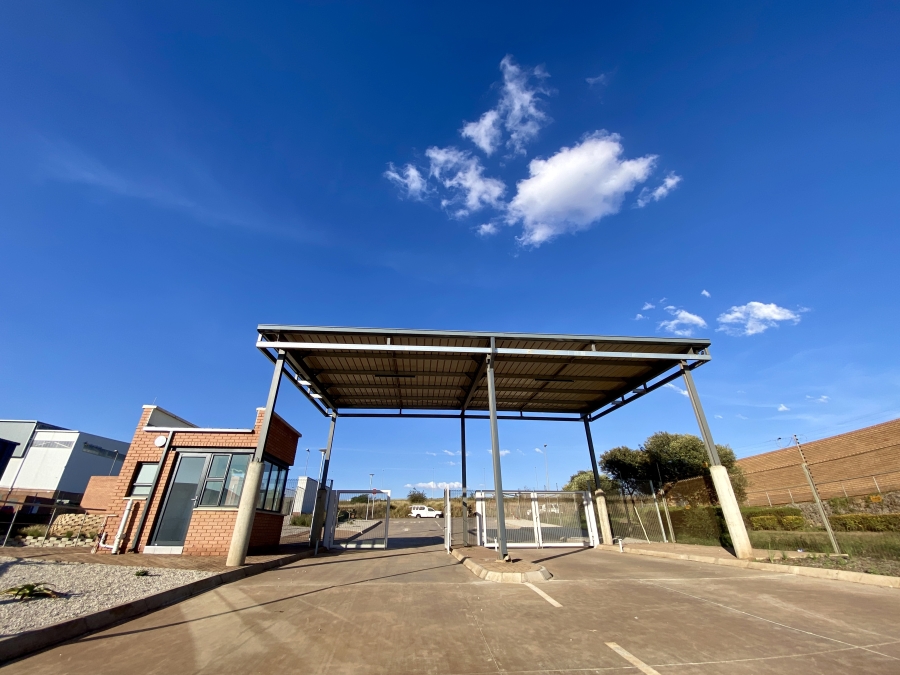 To Let commercial Property for Rent in Olifantsfontein Gauteng