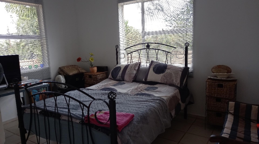 3 Bedroom Property for Sale in Vaaloewer Gauteng