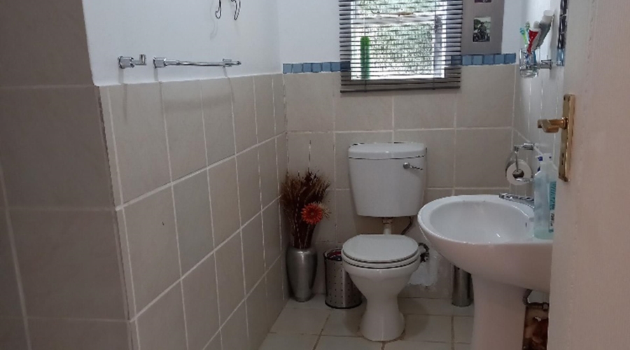 3 Bedroom Property for Sale in Vaaloewer Gauteng