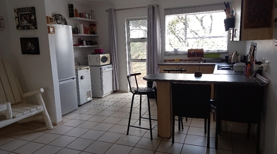 3 Bedroom Property for Sale in Vaaloewer Gauteng