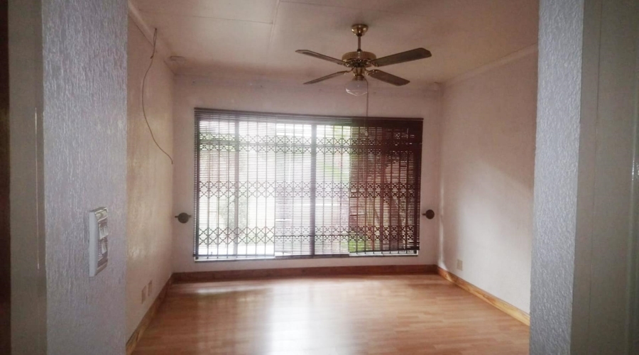 3 Bedroom Property for Sale in Vanderbijlpark CW 5 Gauteng