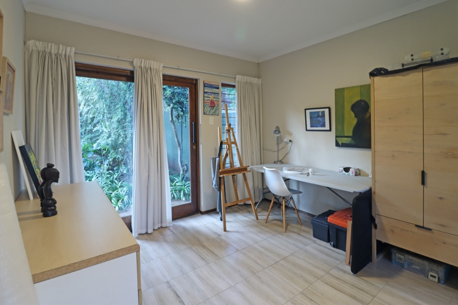 3 Bedroom Property for Sale in Bryanston East Gauteng