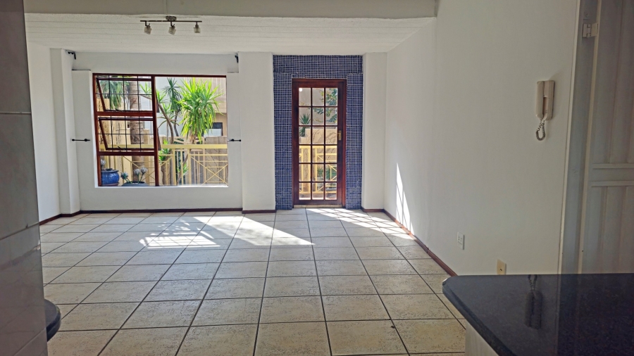 2 Bedroom Property for Sale in Glen Atholl Gauteng