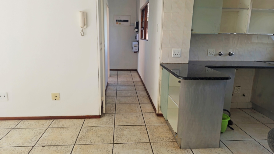 2 Bedroom Property for Sale in Glen Atholl Gauteng