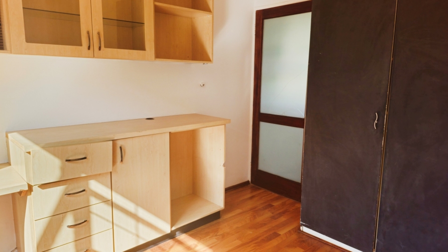 2 Bedroom Property for Sale in Glen Atholl Gauteng