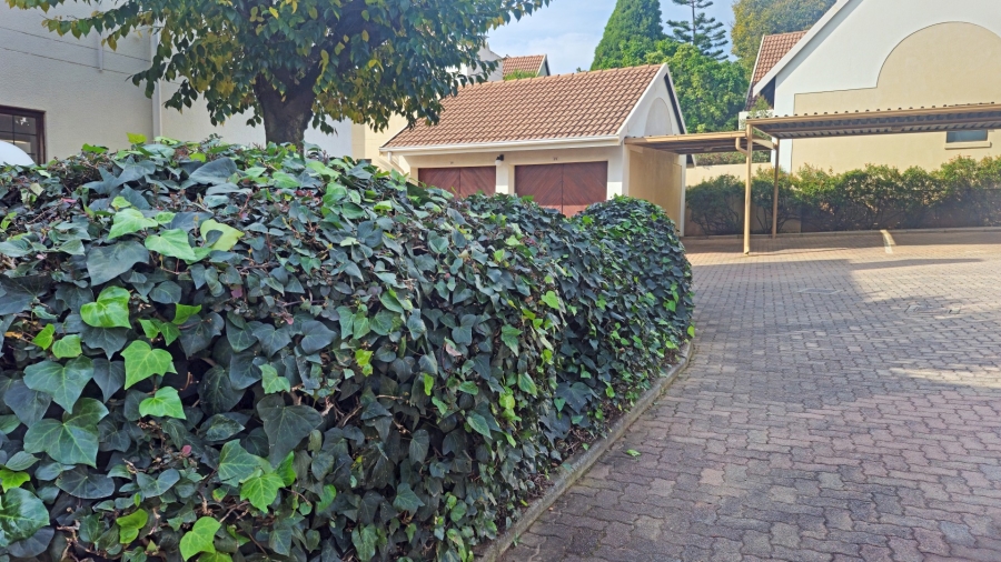 2 Bedroom Property for Sale in Glen Atholl Gauteng