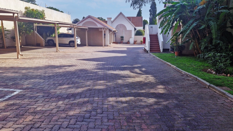 2 Bedroom Property for Sale in Glen Atholl Gauteng