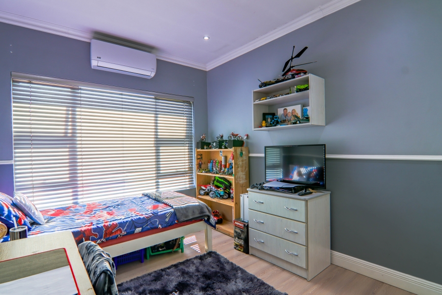 3 Bedroom Property for Sale in Thatchfield Estate Gauteng