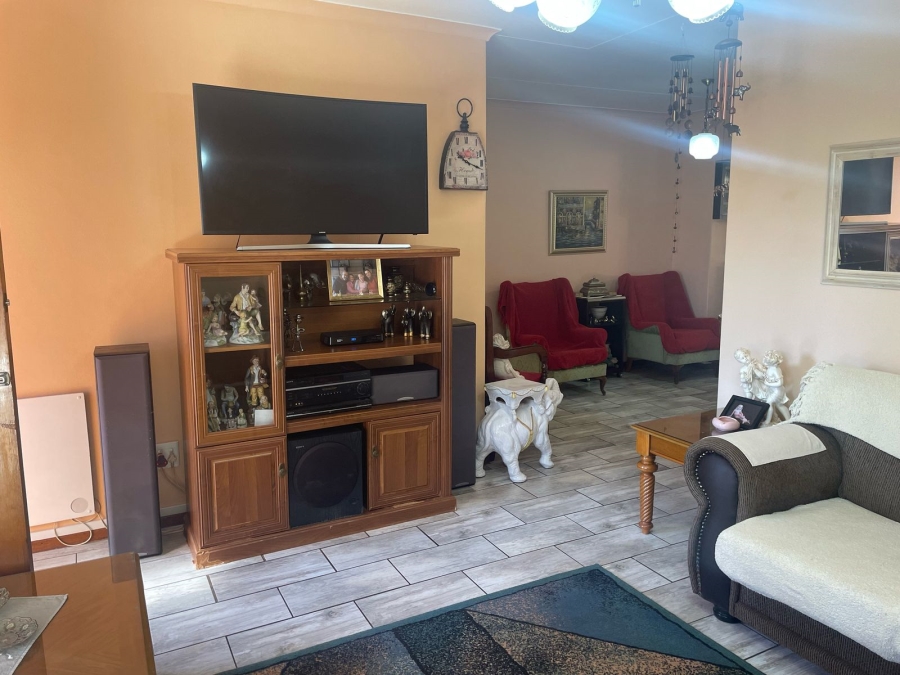 3 Bedroom Property for Sale in Dan Pienaarville Gauteng