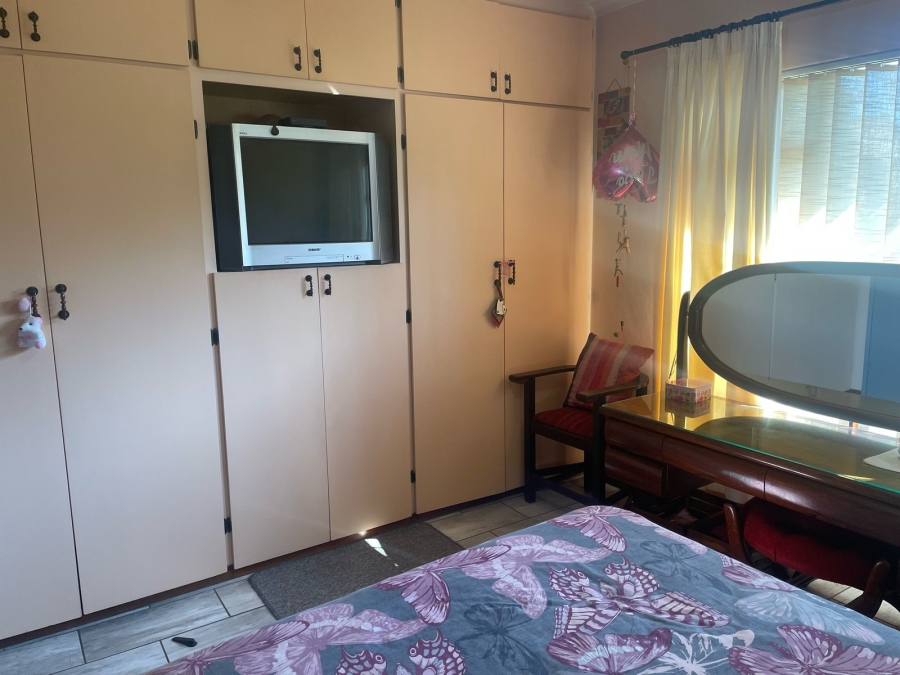 3 Bedroom Property for Sale in Dan Pienaarville Gauteng