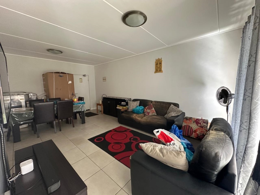 To Let 3 Bedroom Property for Rent in Linbro Park Gauteng