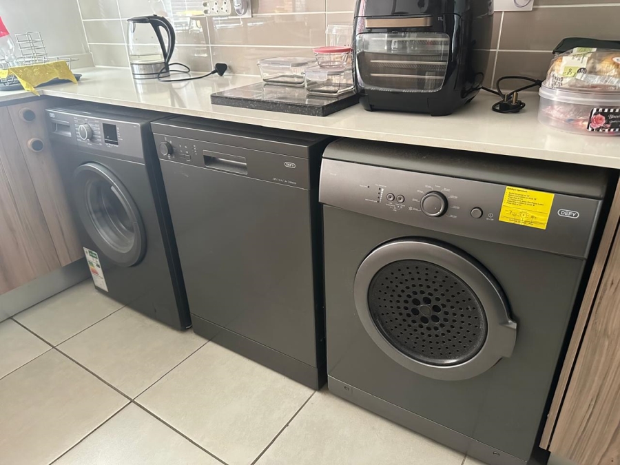 To Let 3 Bedroom Property for Rent in Linbro Park Gauteng