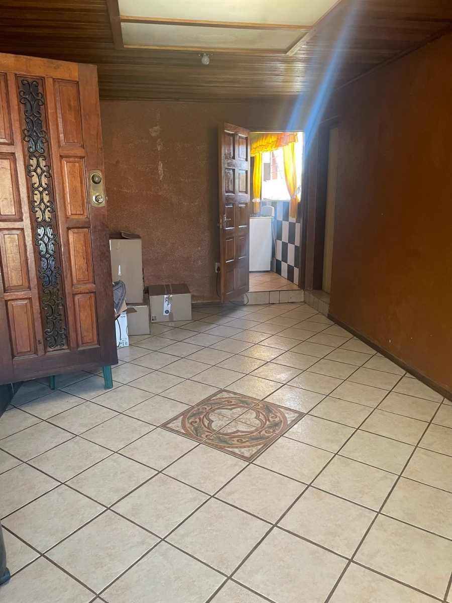 5 Bedroom Property for Sale in Dan Pienaarville Gauteng