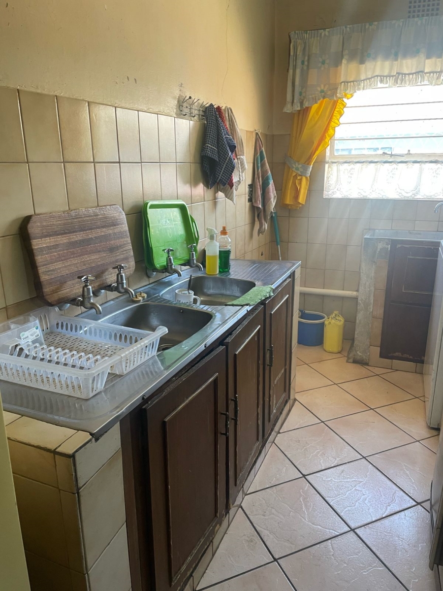 5 Bedroom Property for Sale in Dan Pienaarville Gauteng