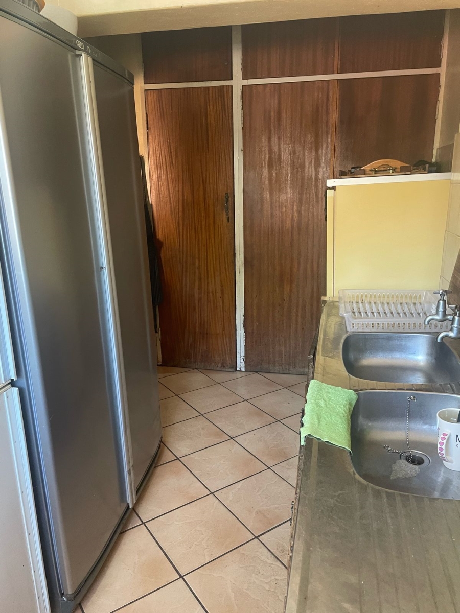 5 Bedroom Property for Sale in Dan Pienaarville Gauteng