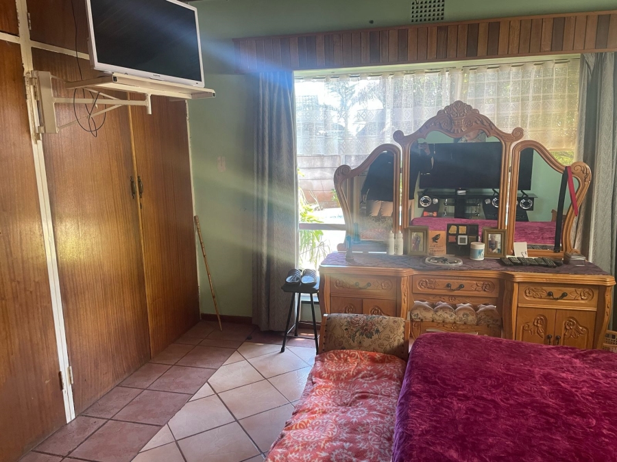 5 Bedroom Property for Sale in Dan Pienaarville Gauteng