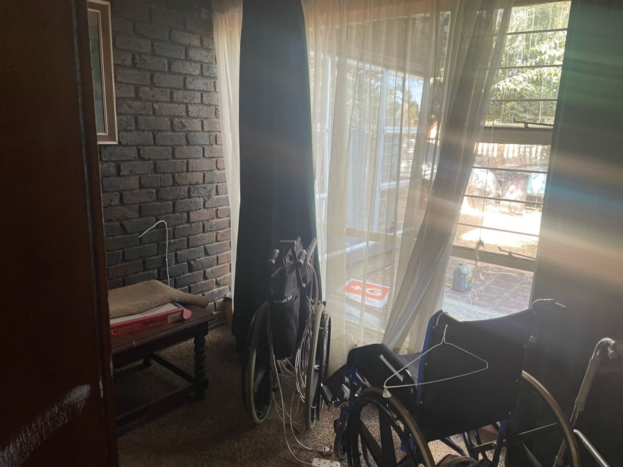 5 Bedroom Property for Sale in Dan Pienaarville Gauteng