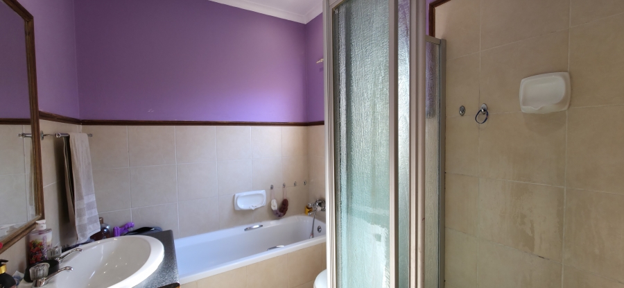 2 Bedroom Property for Sale in Equestria Gauteng