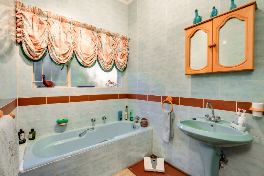 3 Bedroom Property for Sale in Laezonia Gauteng