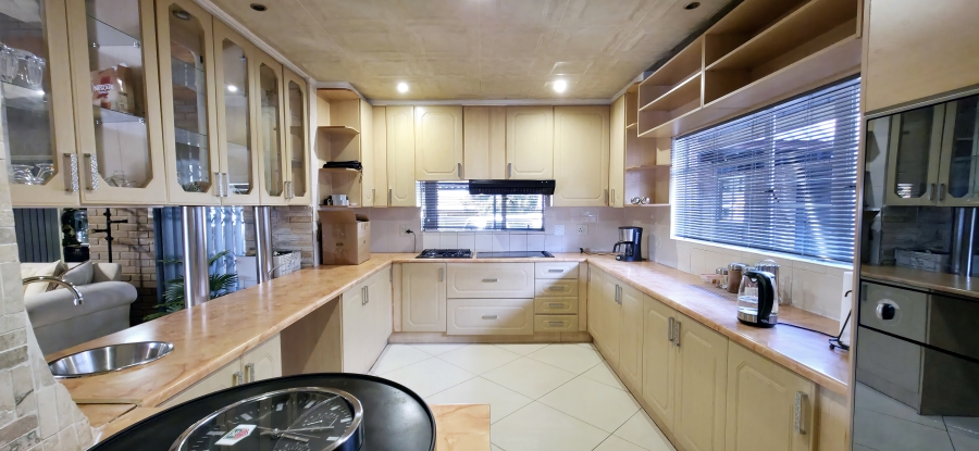 3 Bedroom Property for Sale in Moreleta Park Gauteng