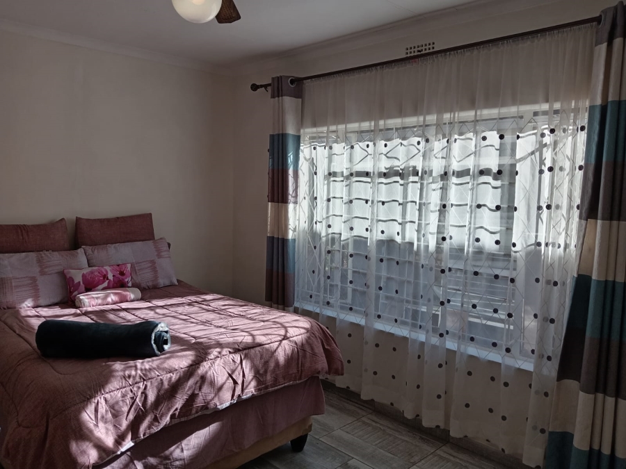 3 Bedroom Property for Sale in Witpoortjie Gauteng
