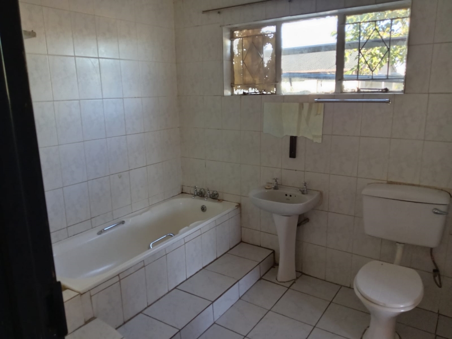 3 Bedroom Property for Sale in Witpoortjie Gauteng