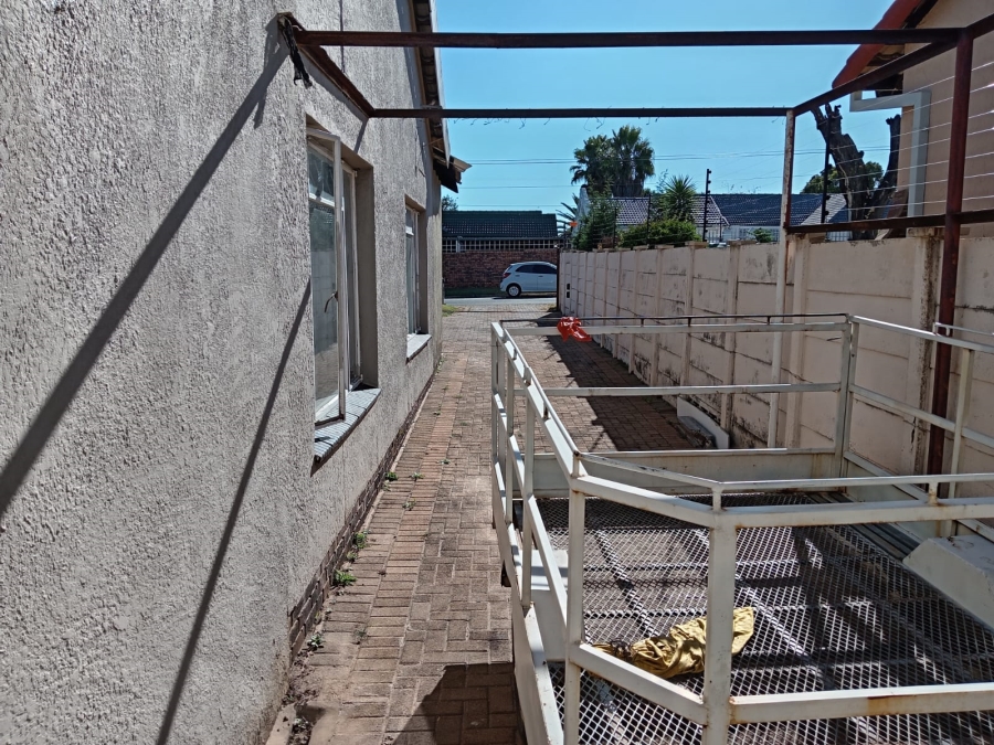 3 Bedroom Property for Sale in Witpoortjie Gauteng