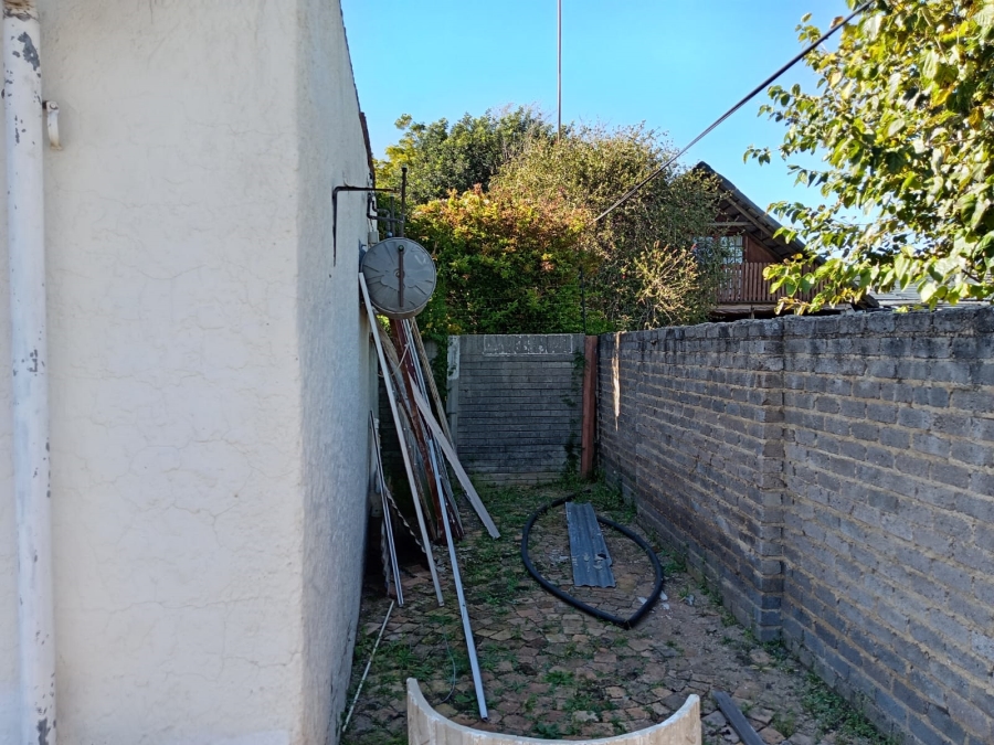 3 Bedroom Property for Sale in Witpoortjie Gauteng