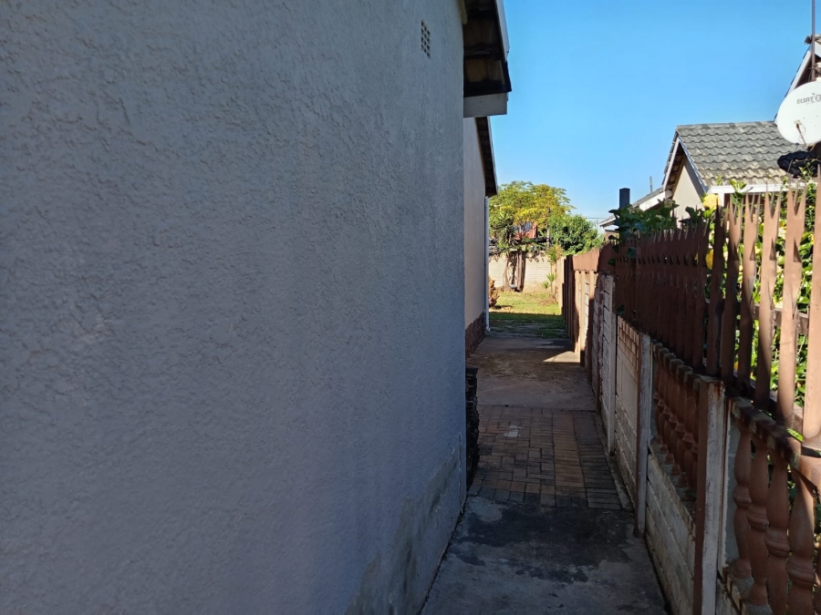 3 Bedroom Property for Sale in Witpoortjie Gauteng