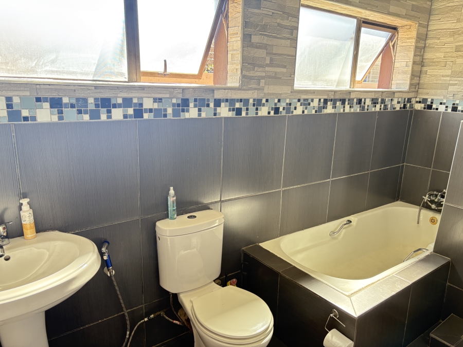 3 Bedroom Property for Sale in Georginia Gauteng