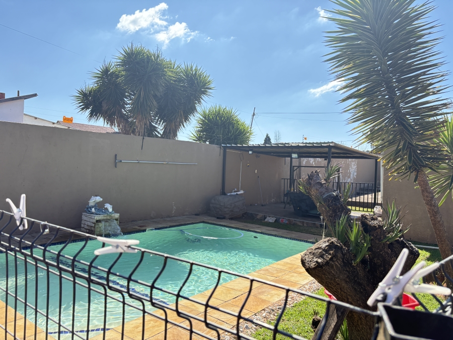 3 Bedroom Property for Sale in Georginia Gauteng