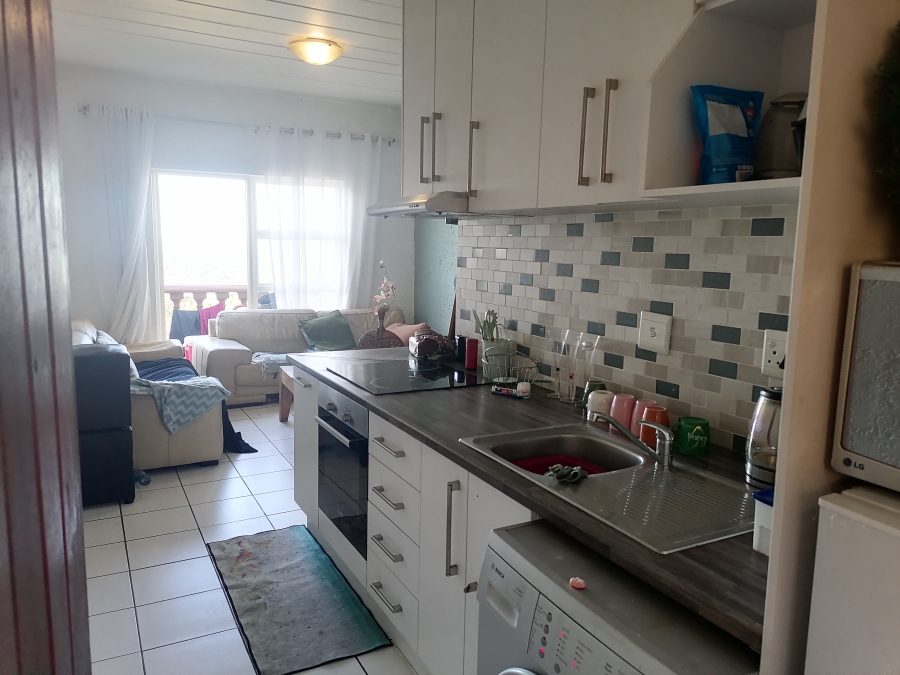 To Let 1 Bedroom Property for Rent in Constantia Kloof Gauteng