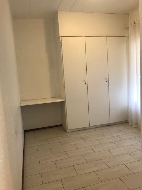 To Let 1 Bedroom Property for Rent in Constantia Kloof Gauteng