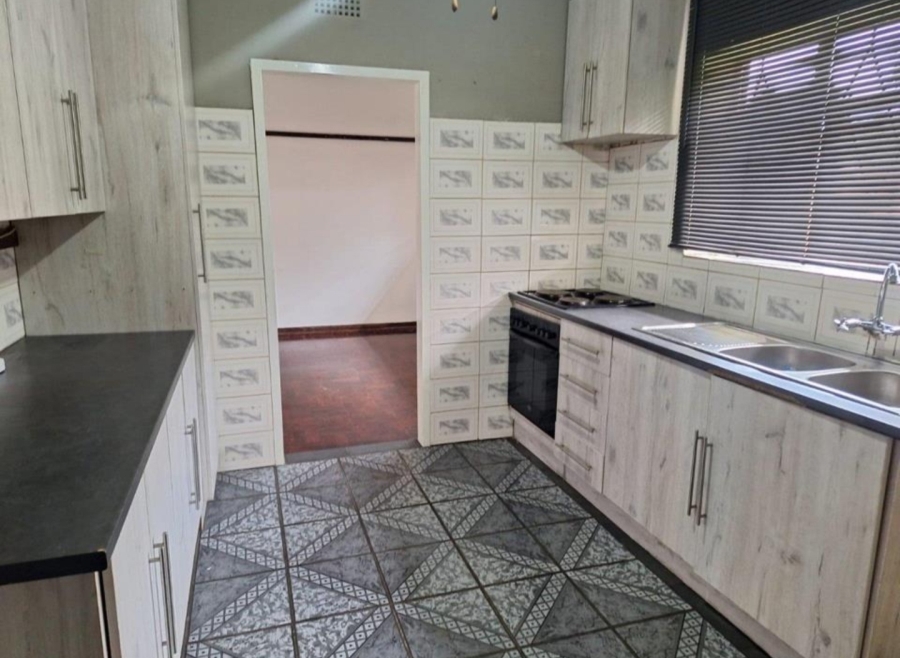 To Let 3 Bedroom Property for Rent in Vanderbijlpark SW 5 Gauteng