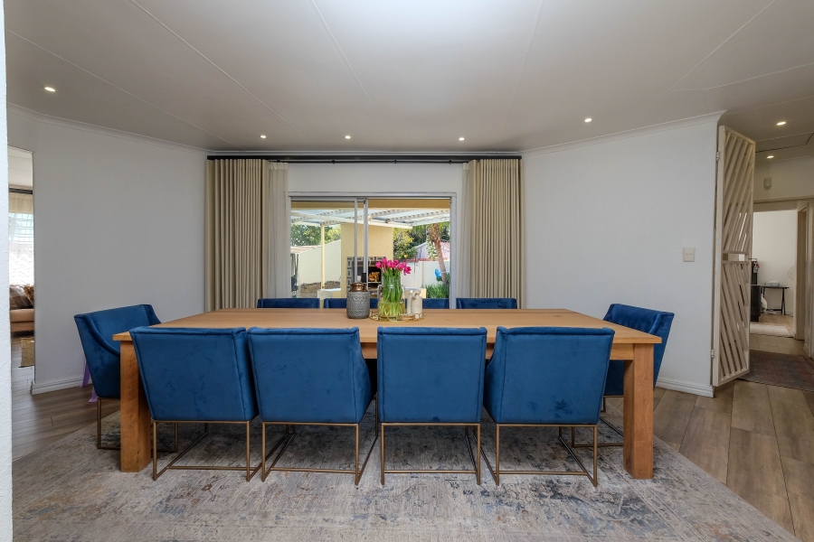 3 Bedroom Property for Sale in Bromhof Gauteng