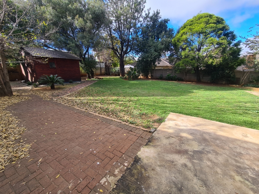 To Let 3 Bedroom Property for Rent in Vanderbijlpark SE 2 Gauteng