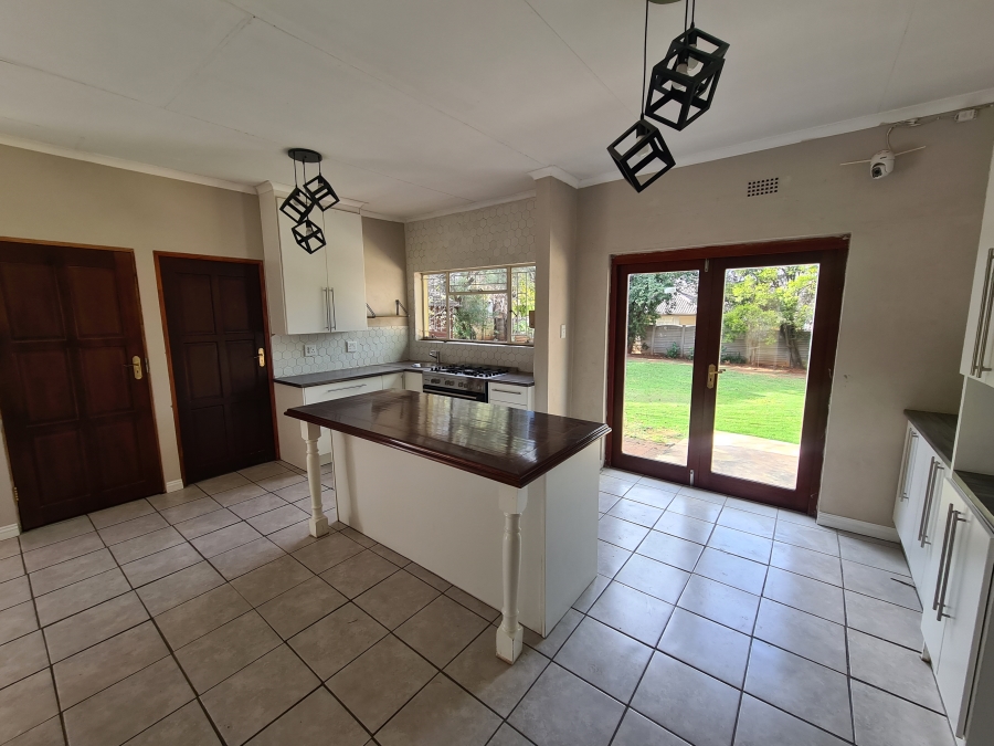 To Let 3 Bedroom Property for Rent in Vanderbijlpark SE 2 Gauteng